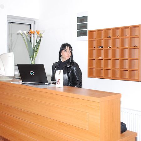 M Garni Hotel Vranje Exterior foto
