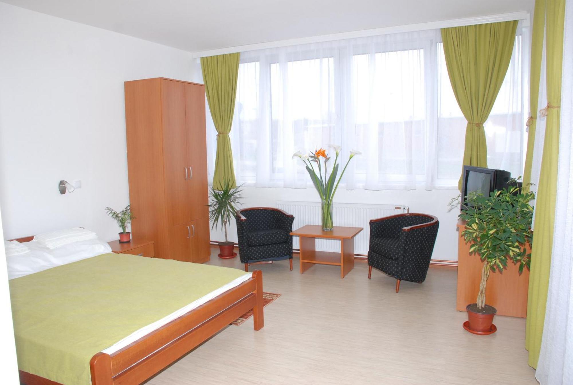 M Garni Hotel Vranje Exterior foto