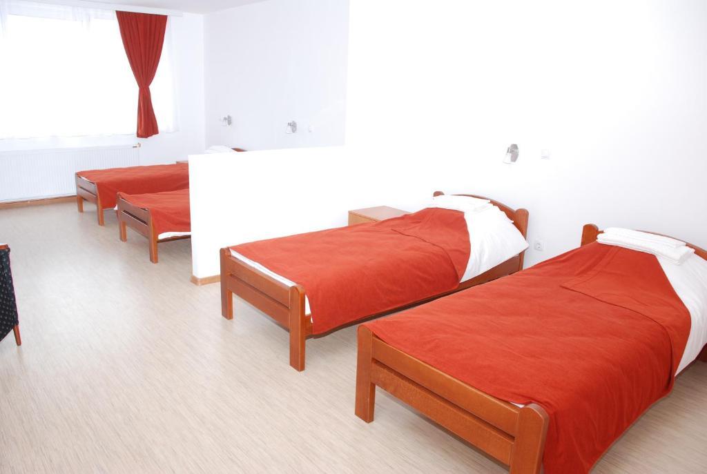 M Garni Hotel Vranje Zimmer foto